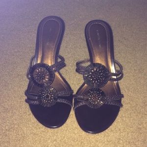 Ann Taylor brown strappy sandal chocolate 7m